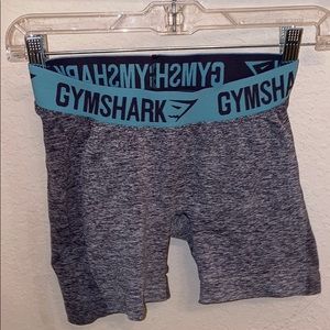 NEVER WORN GYM SHARK SET